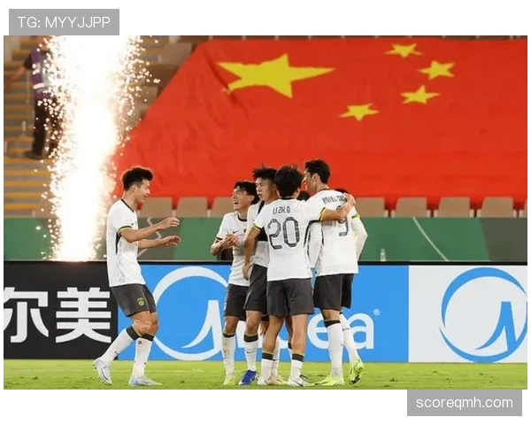 日本男足亚洲杯表现波动，防线不稳制约整体战术发挥。