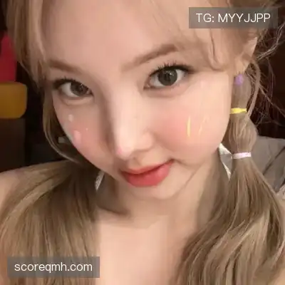 姬展立